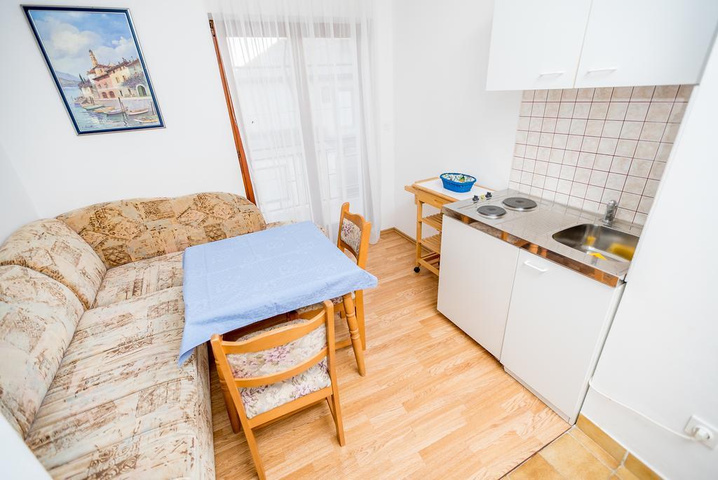 Apartments And Rooms Mare-Monti ستاريغغاد باكلينتسا المظهر الخارجي الصورة